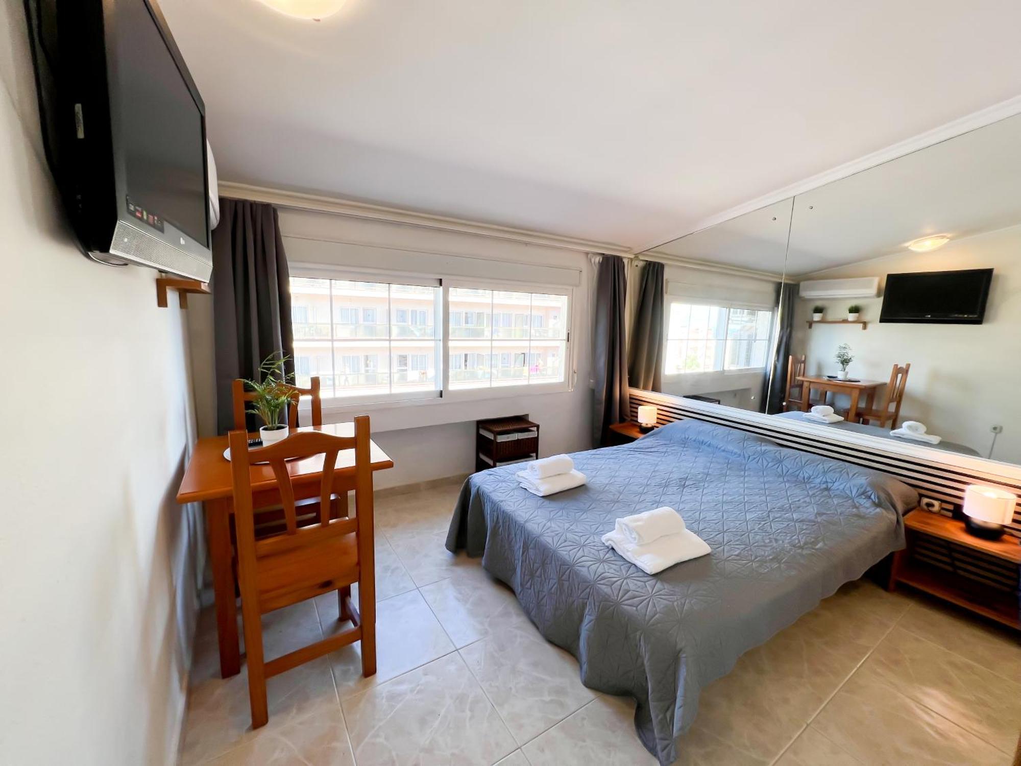 Carihuela Beach, Club San Antonio, Torremolinos Malaga 외부 사진